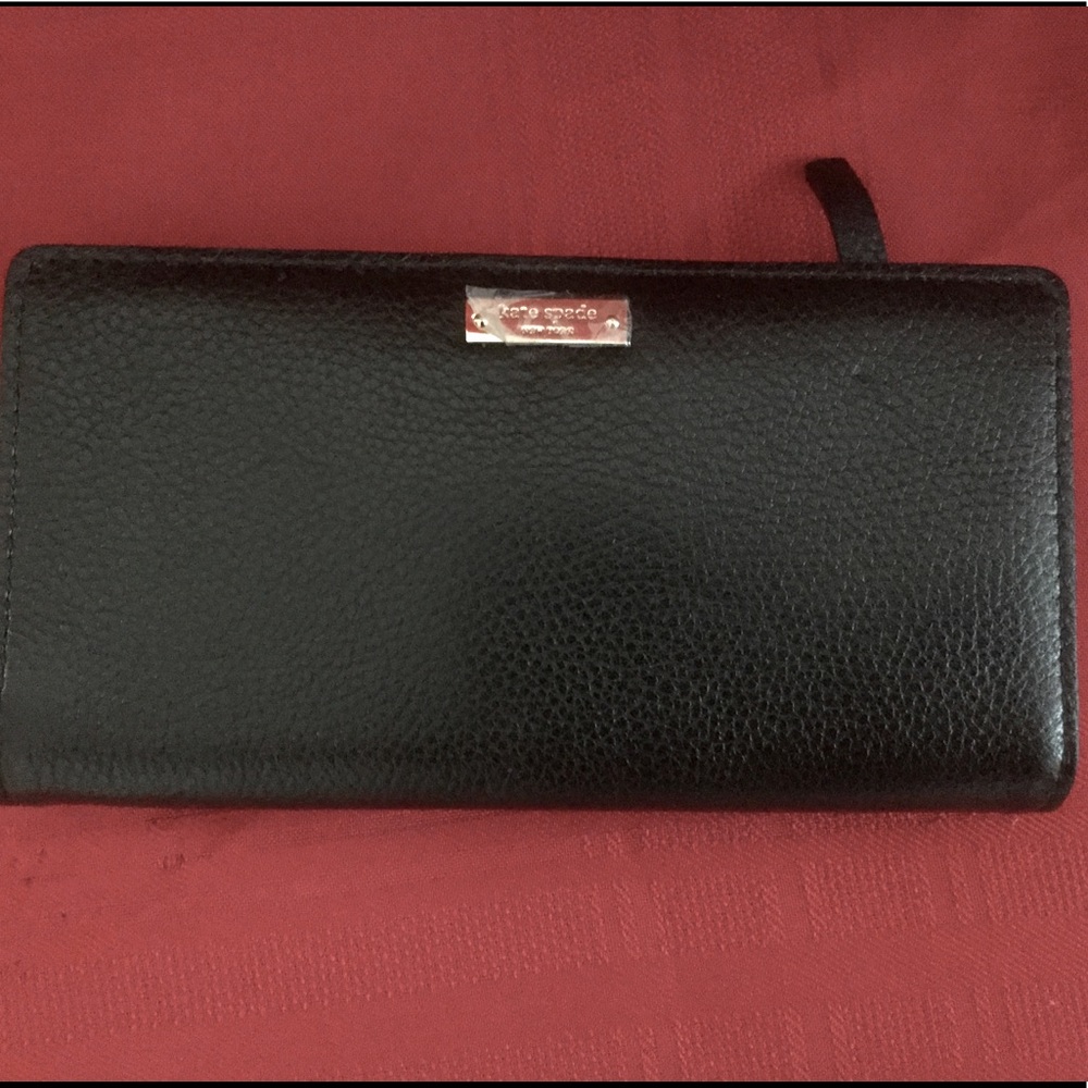 KATE SPADE STACY WALLET BLACK NWT